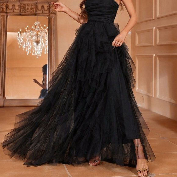 Black Preppy Womens Solid Ruched Tube Wedding Dress - Picture 5 of 5